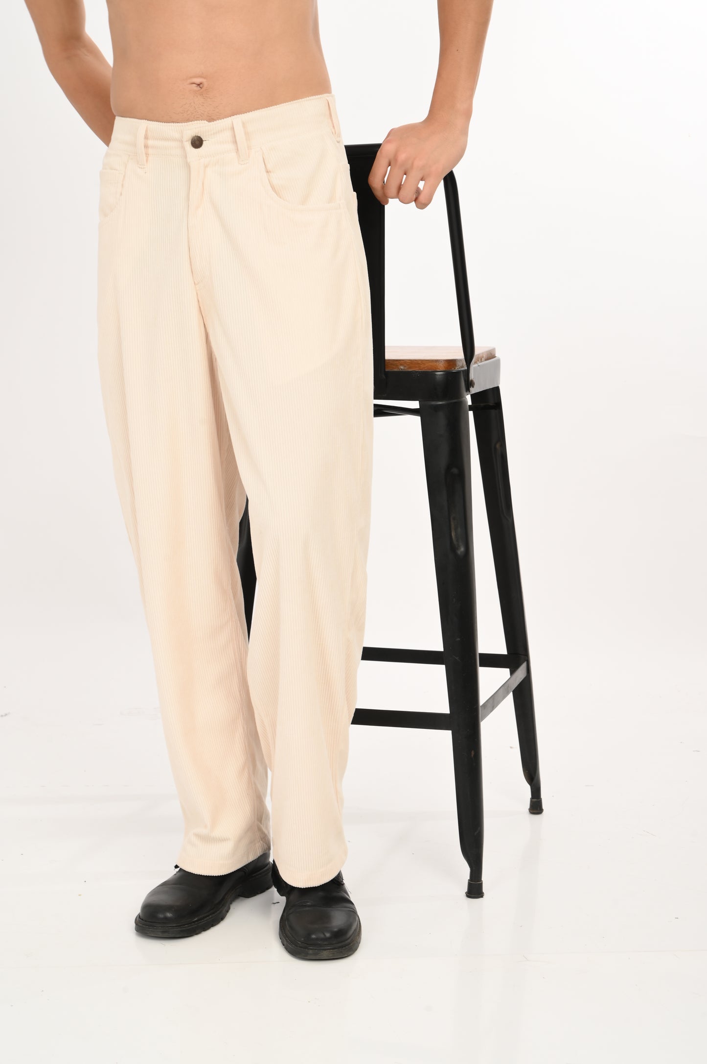 DLAZY HALF WHITE BAGGY CORDUROY PANT