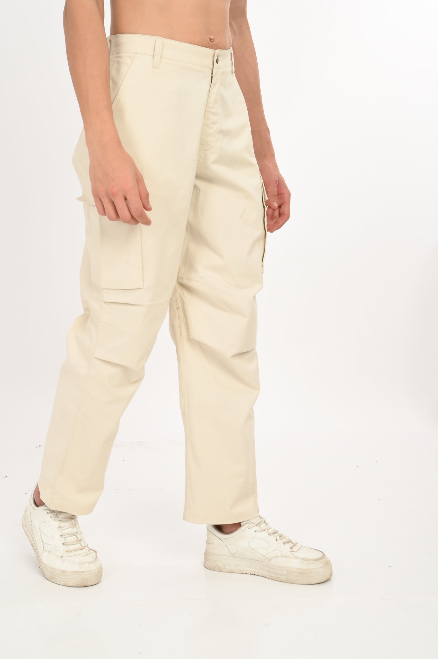 DLAZY HALF WHITE CARGO PANT