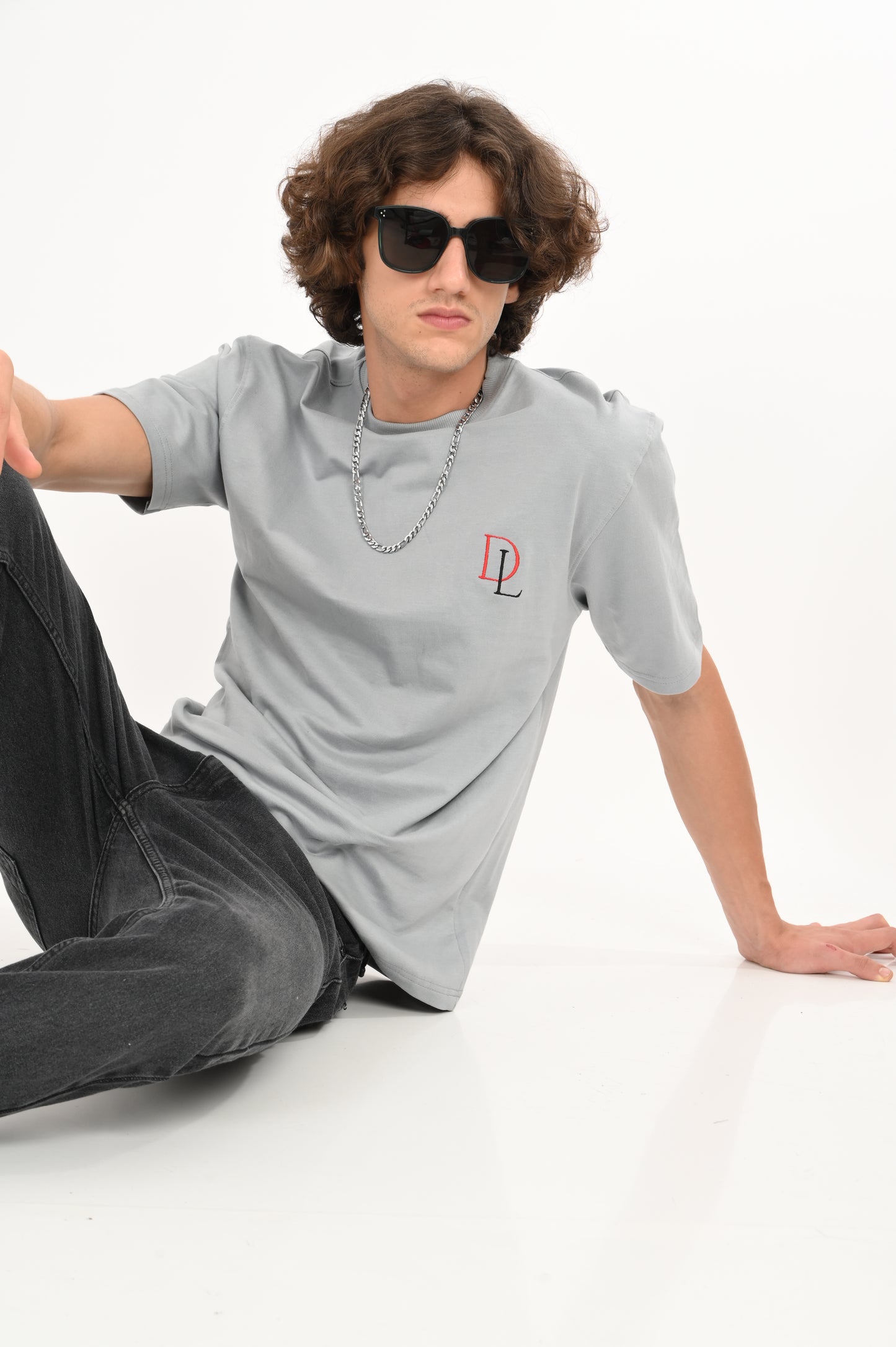 DLAZY INDIA TRAVEL GREY OVERSIZED TEE