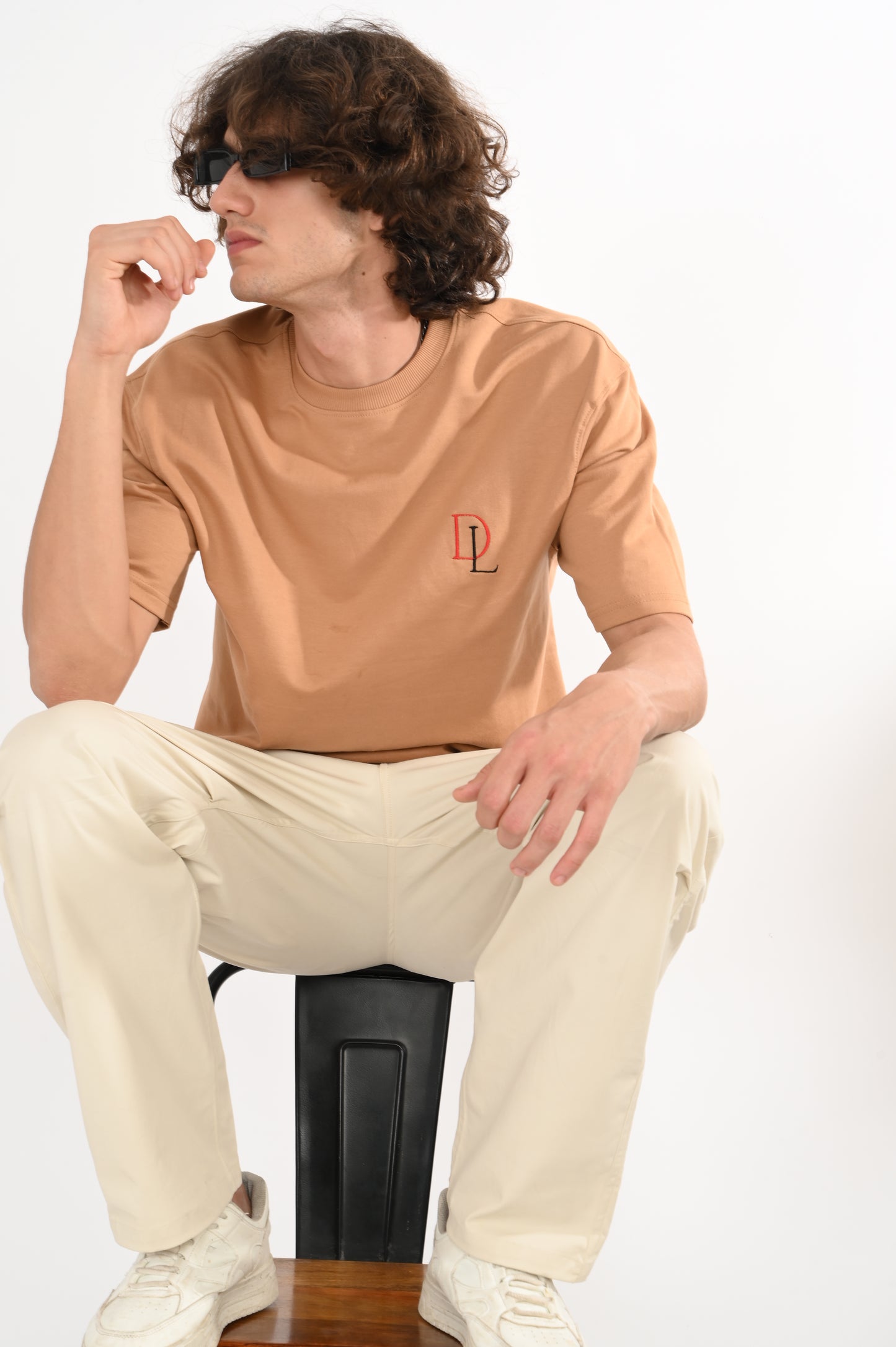 DLAZY PUPPY CARMEL BROWN OVERSIZED TEE