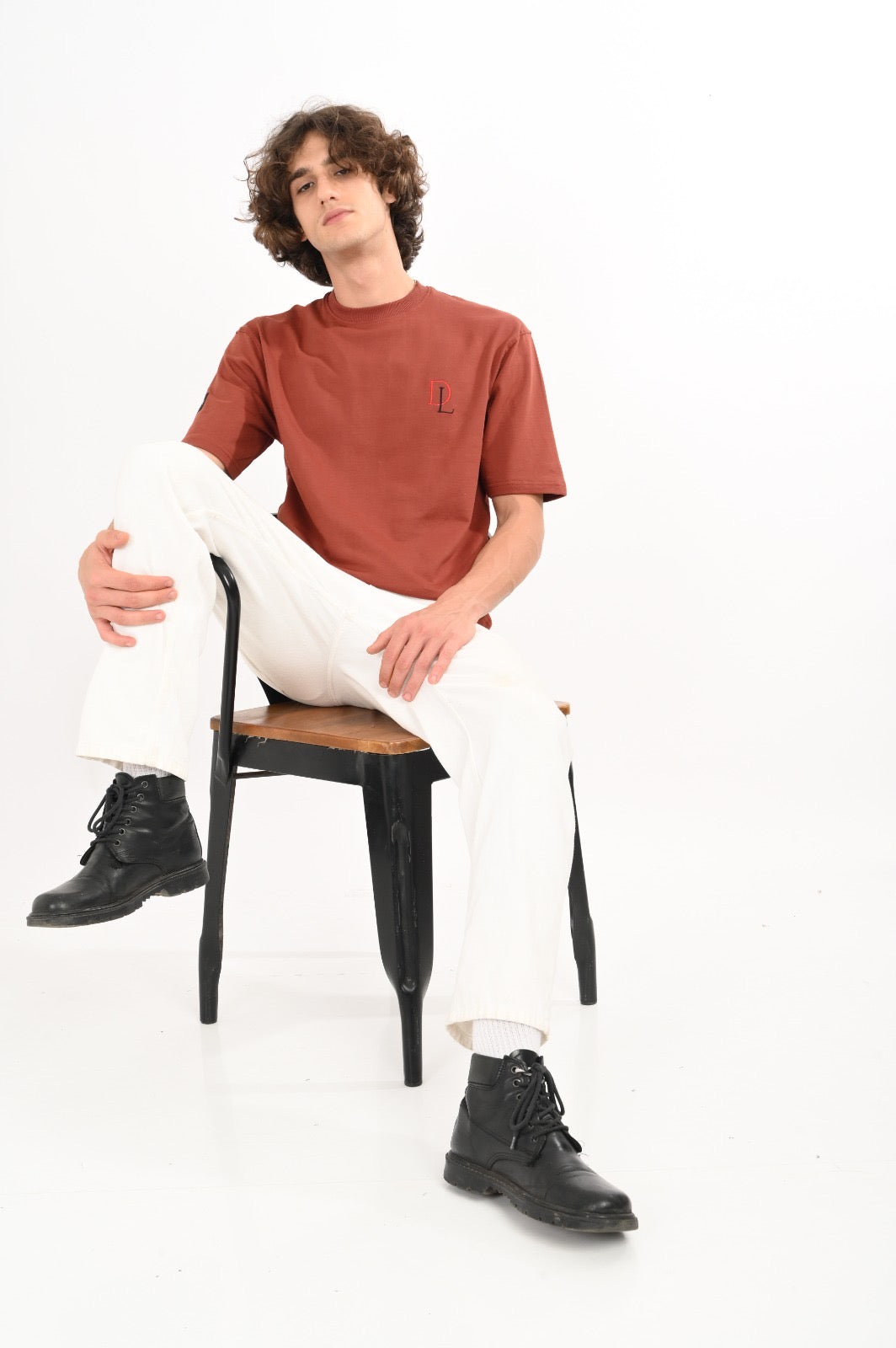 DLAZY PIEGON DARK MERON OVERSIZED TEE