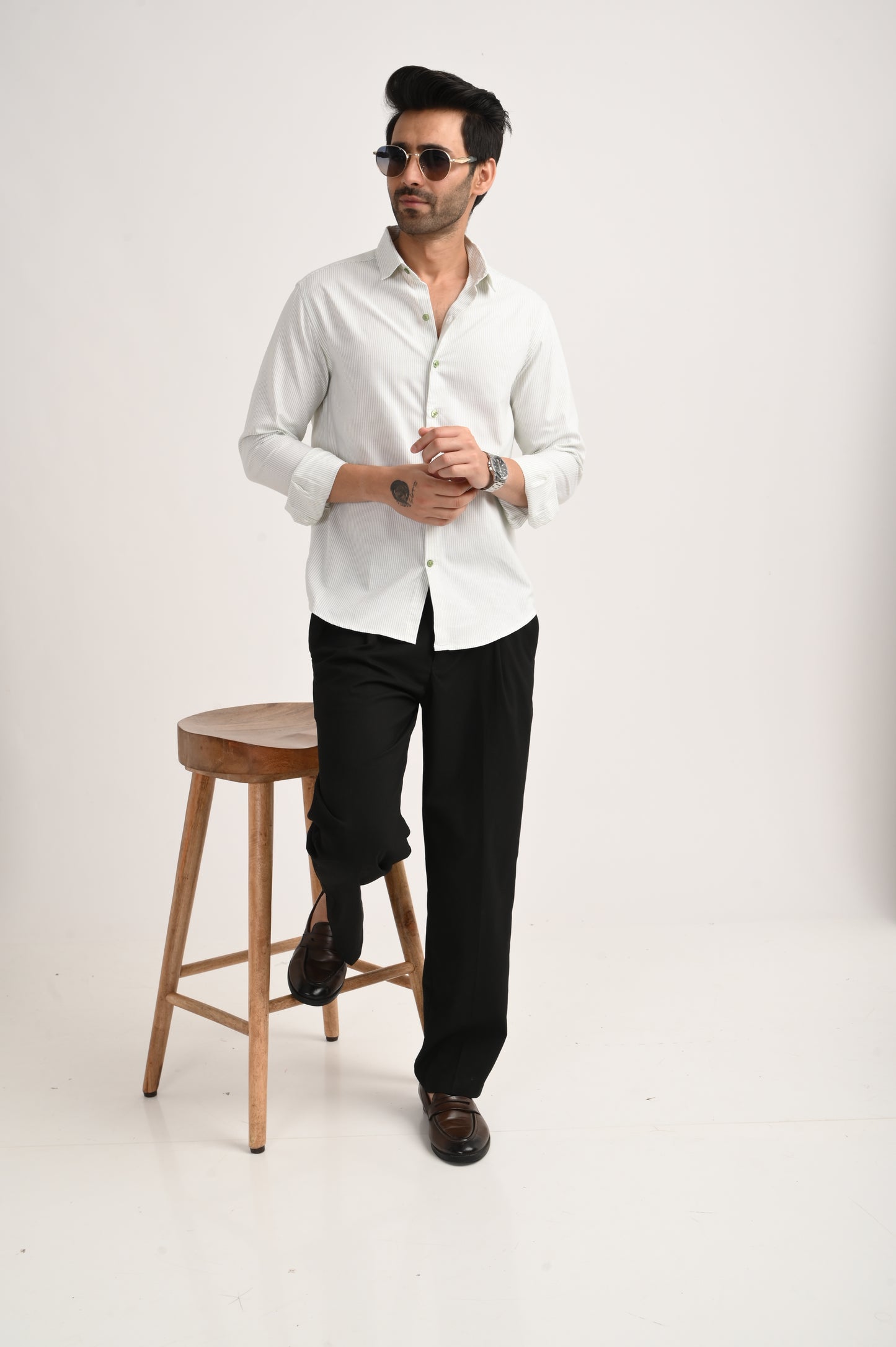DLAZY MEN GREEN STRIPES REGULARLY FIT SHIRT