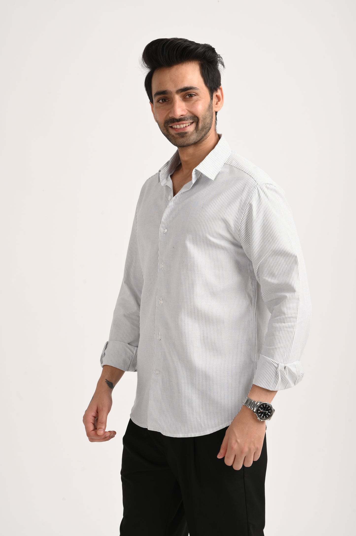 DLAZY MEN BLACK STRIPES REGULARLY FIT SHIRT