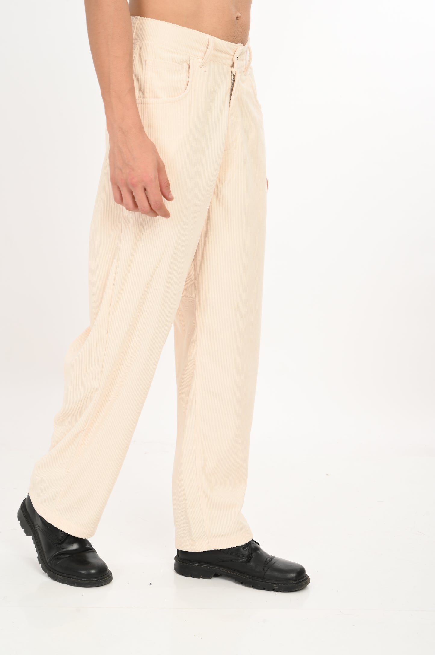 DLAZY HALF WHITE BAGGY CORDUROY PANT