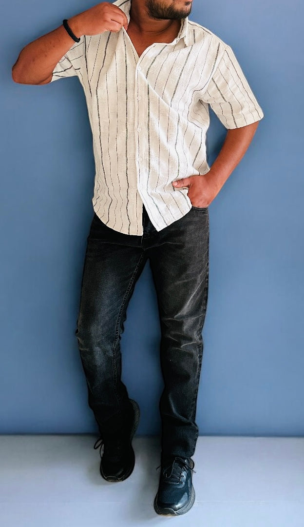 DLAZY WHITE- Regular fit half sleeve shirt